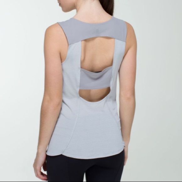 Sale! Lululemon tank - Picture 2 of 6